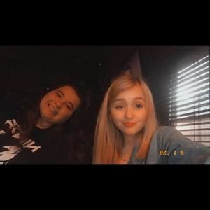 Meet your Posher, Kara